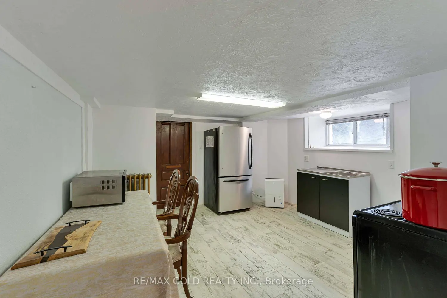 Additional image 15 of 16 Maynard Avenue