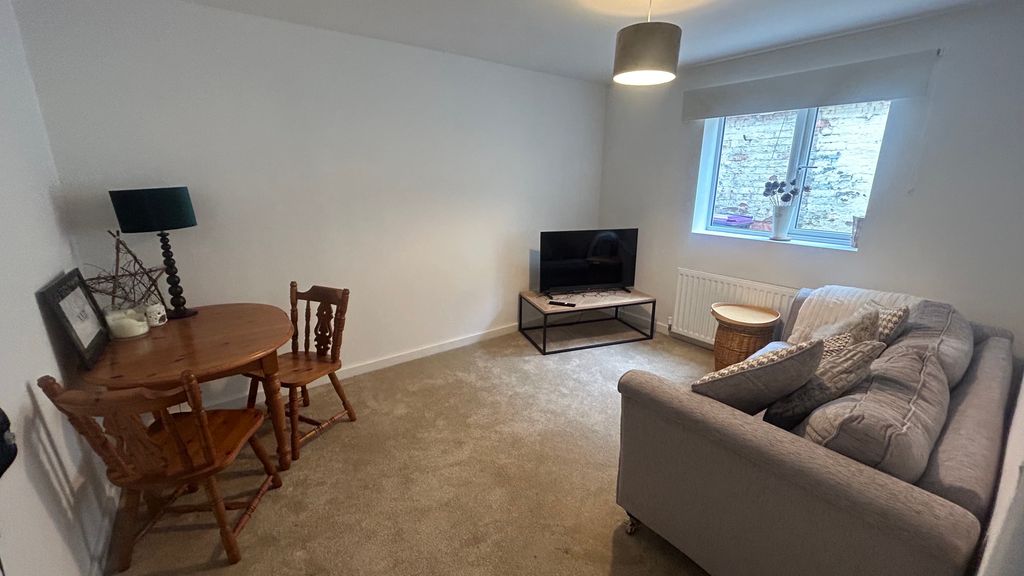 Additional image 5 of 2 bed flat to rentBelle Vue Road, Shrewsbury SY3