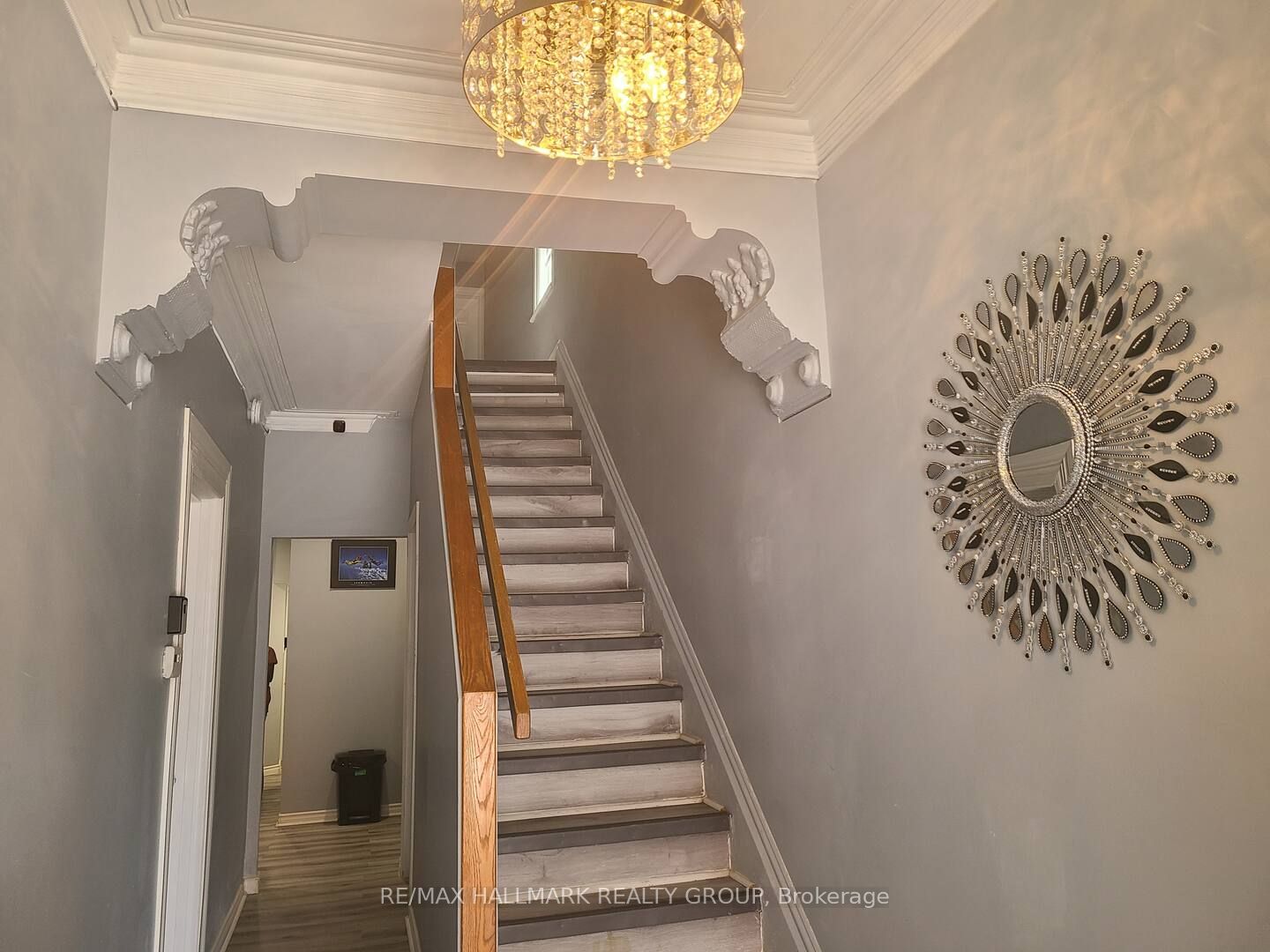 Additional image 2 of 474 Somerset Street W, Ottawa, ON, K1R 5J8