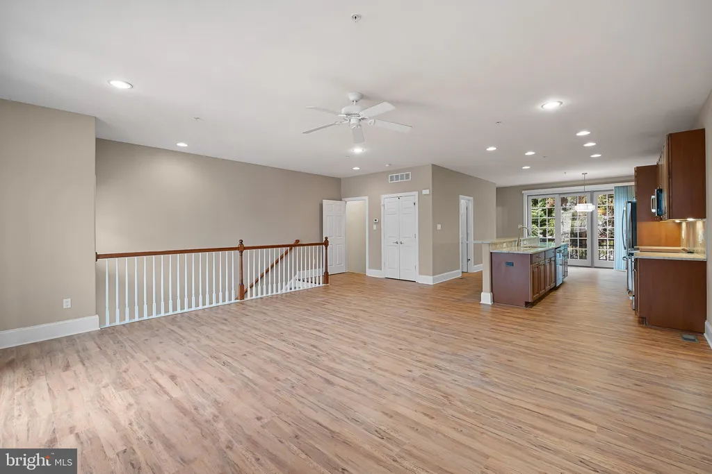Additional image 7 of 104 Sutton Way, Newark, DE 19711