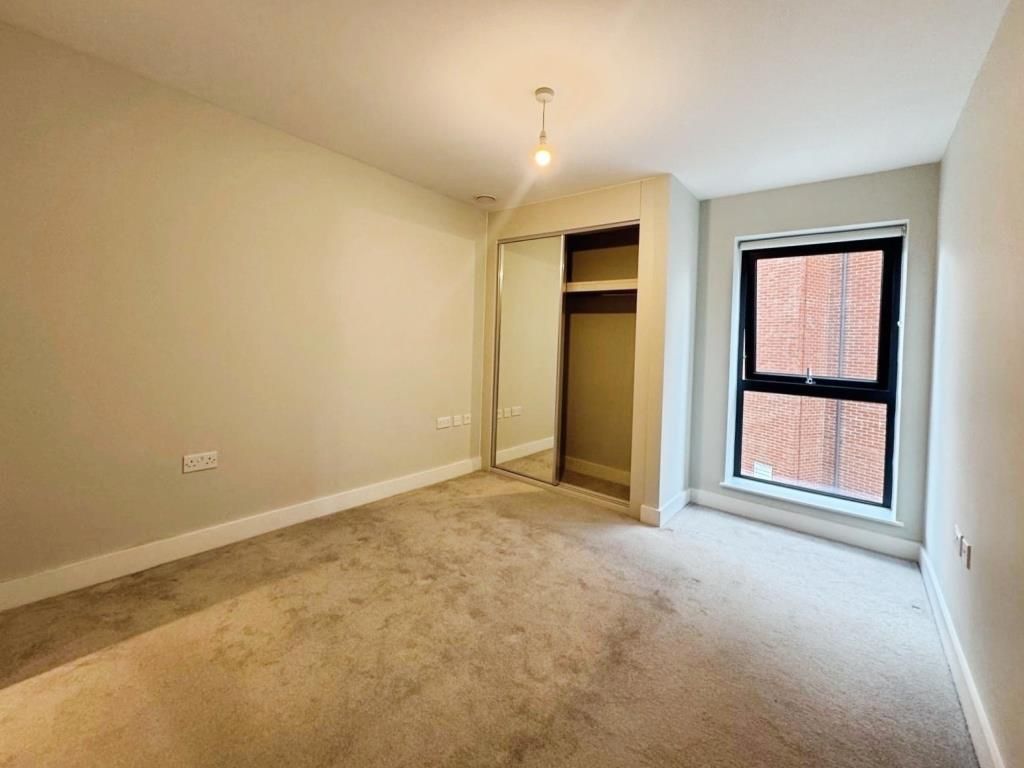 Additional image 7 of 2 bed flat to rentNewbury, Berkshire RG14