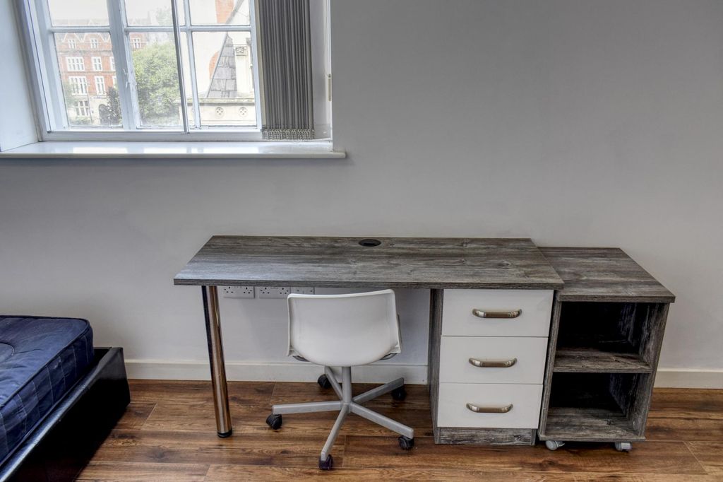 Additional image 5 of Room to rentBishop Street, Leicester LE1
