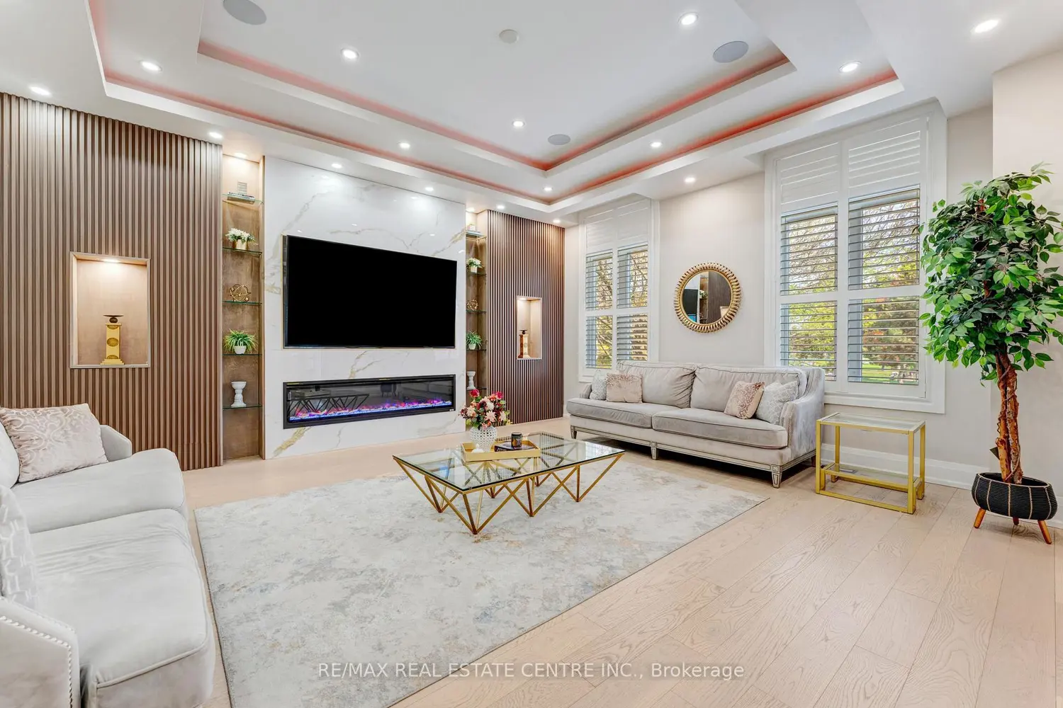 Additional image 11 of 252 Paisley Boulevard