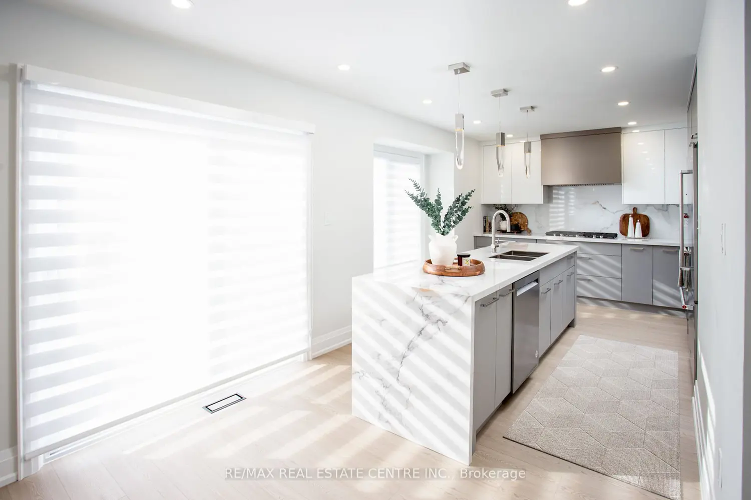 Additional image 7 of 5940 Blue Spruce Avenue