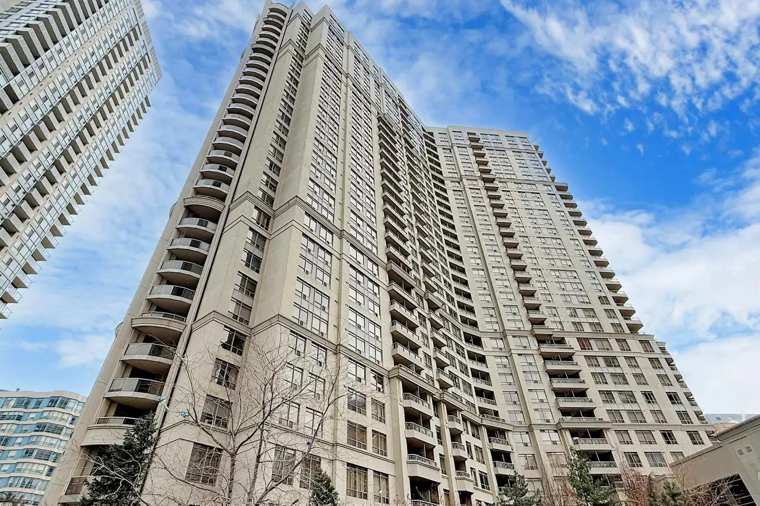 3880 Duke Of York Boulevard 504