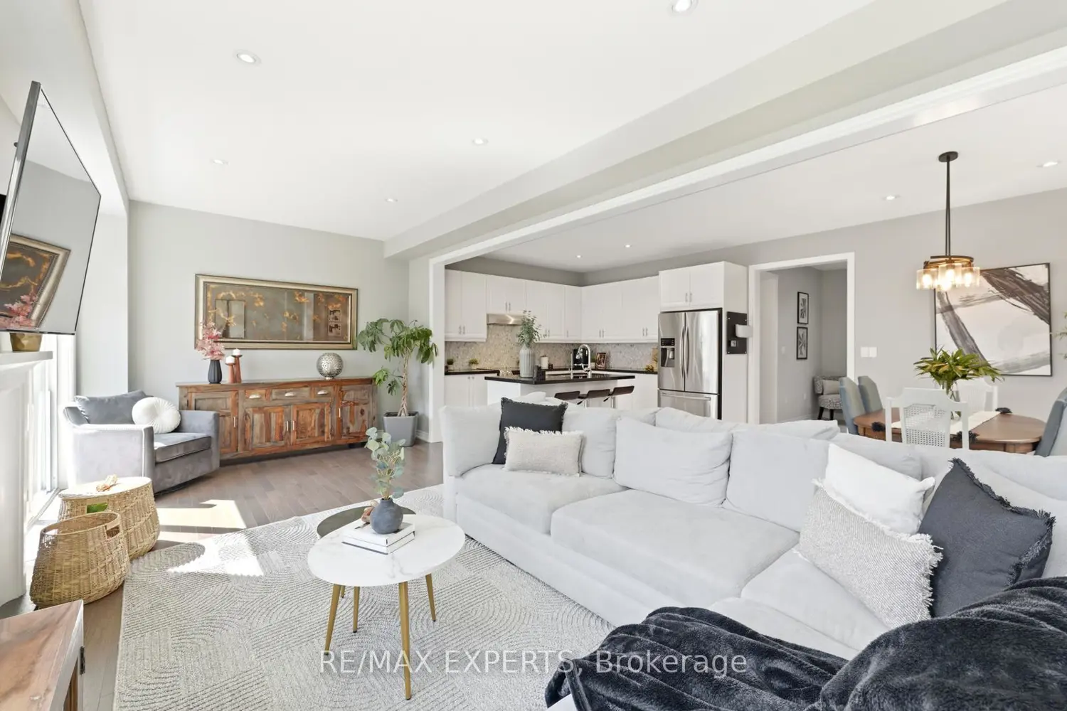 45 Bright Land Drive photo 2