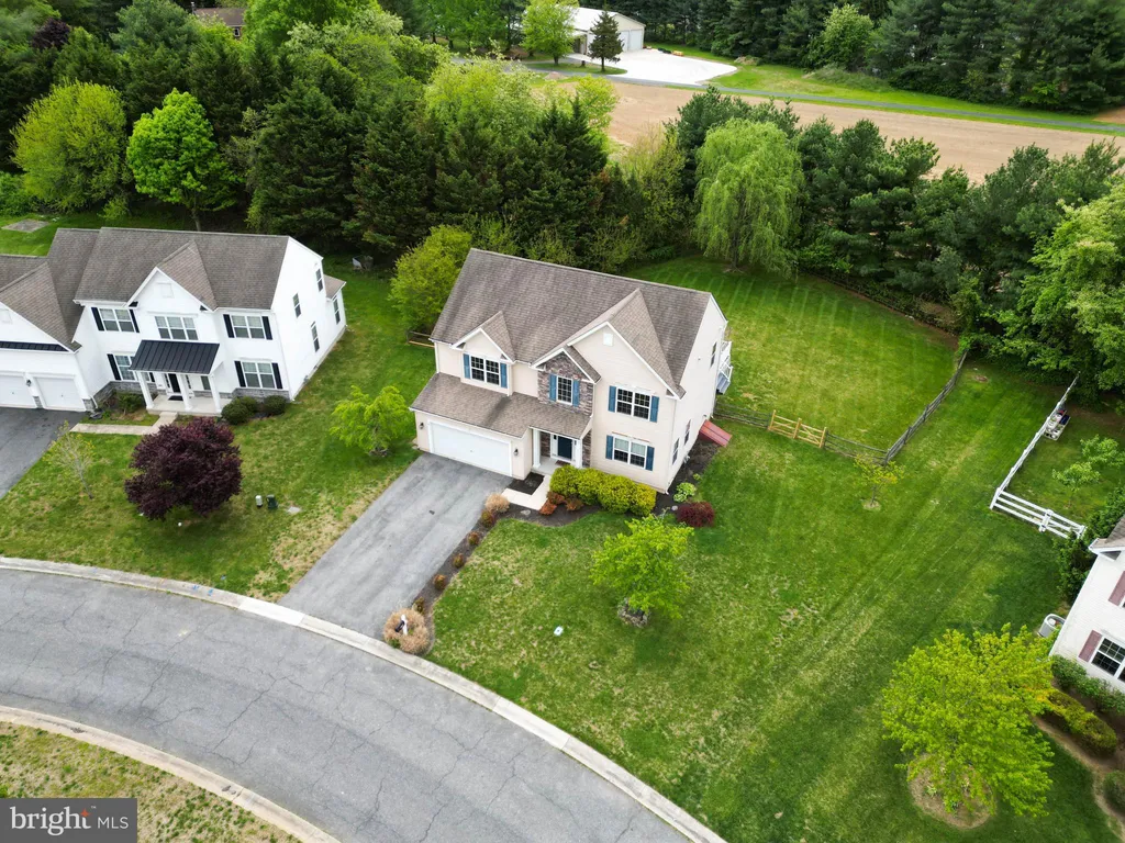 624 Willowwood Drive, Smyrna, DE 19977
