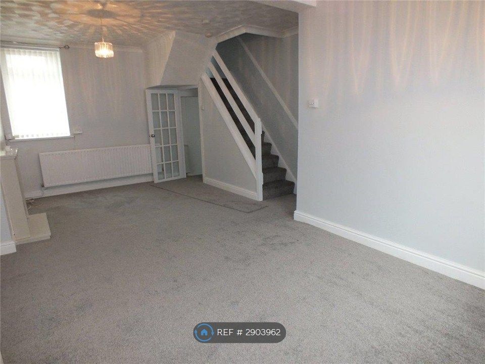 Additional image 2 of 3 bed terraced house to rentWarwick Road, Milford Haven SA73