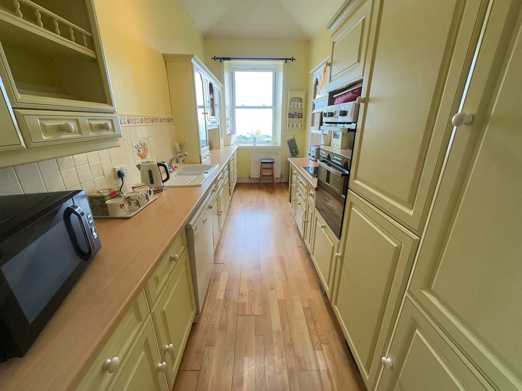Additional image 4 of 3 bed flat for saleLincombes, Torquay TQ1