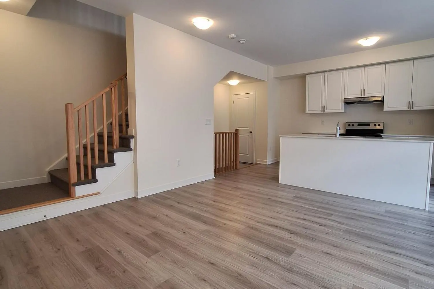 Additional image 4 of 1695 Dersan Street 1409