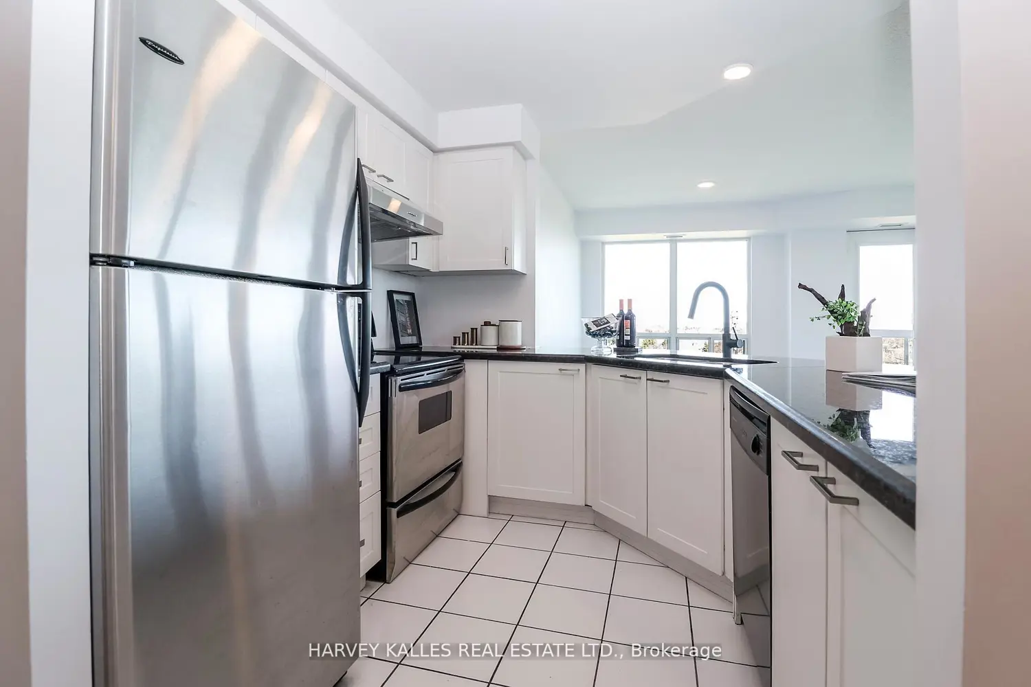 Additional image 17 of 1030 Sheppard Avenue 803