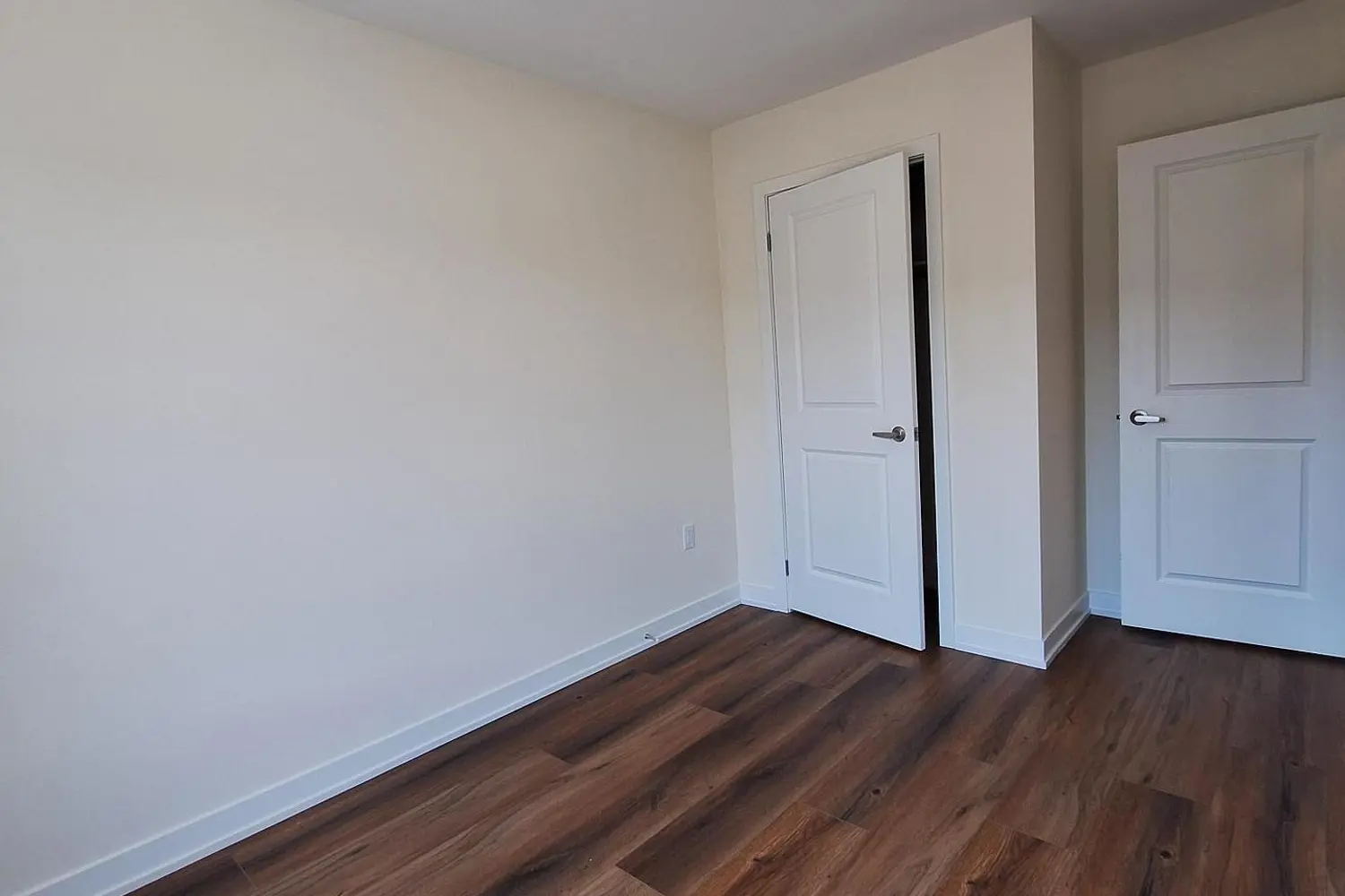 Additional image 18 of 1695 Dersan Street 1202