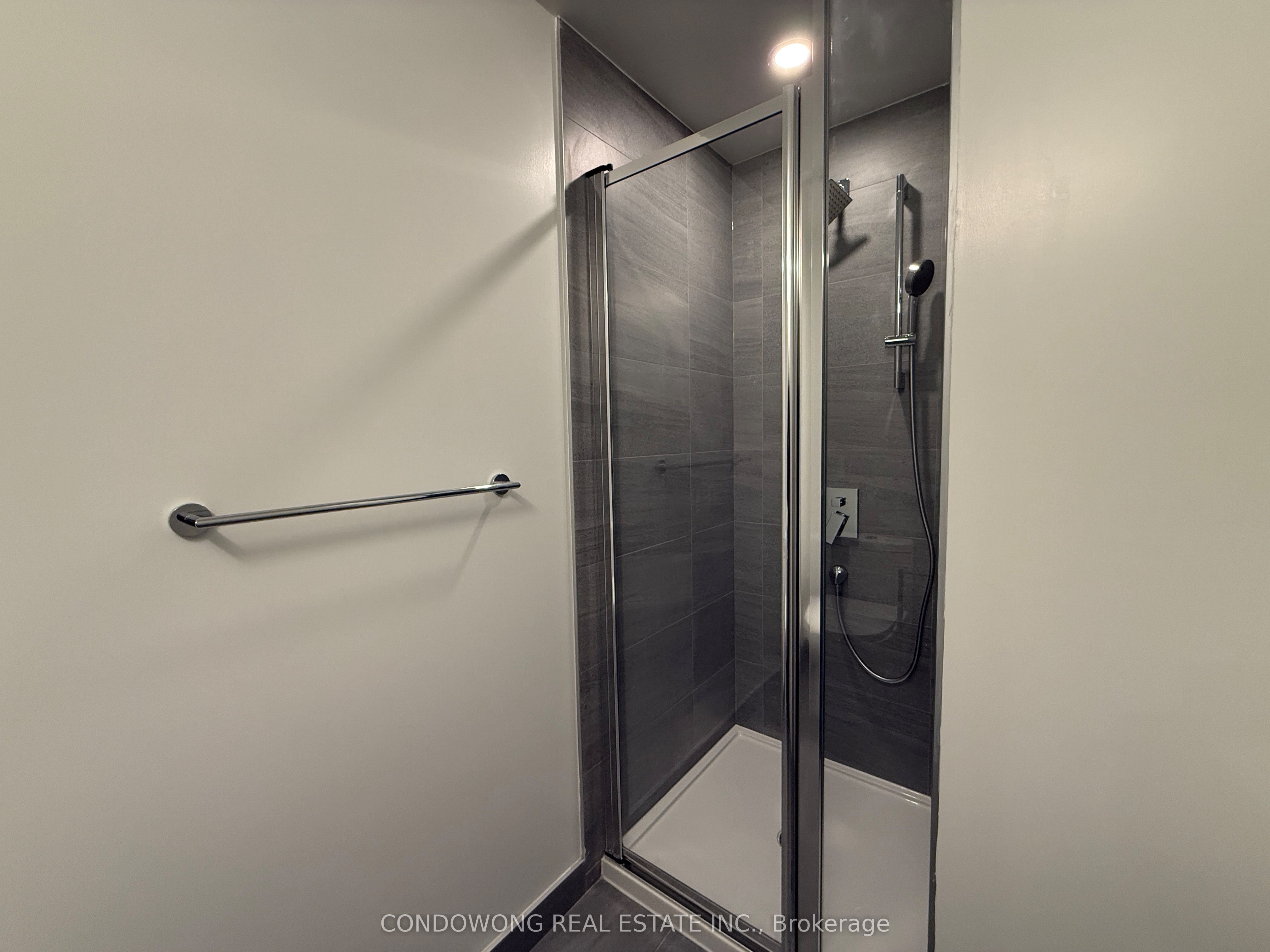 Additional image 6 of 908-5 Quarrington Lane, Toronto, ON, M3C 0S5