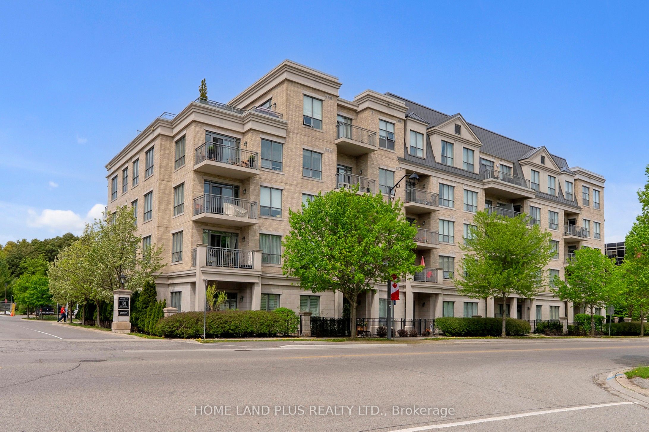 Additional image 3 of 422-180 John West Way, Aurora, ON, L4G 0R3