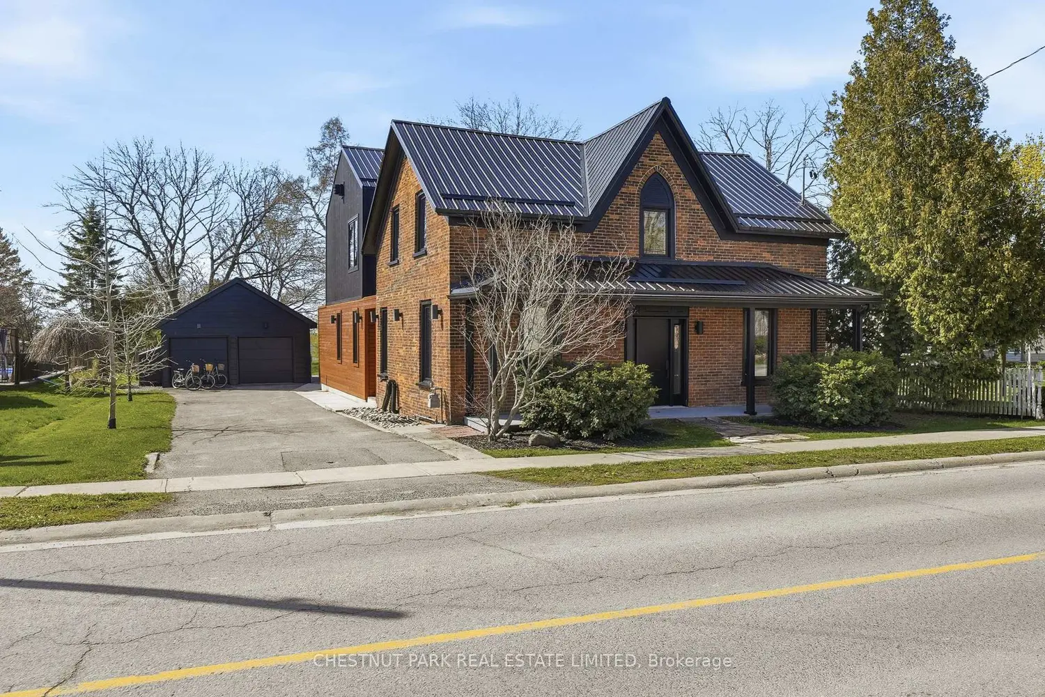 Additional image 19 of 335 Wellington Main Street