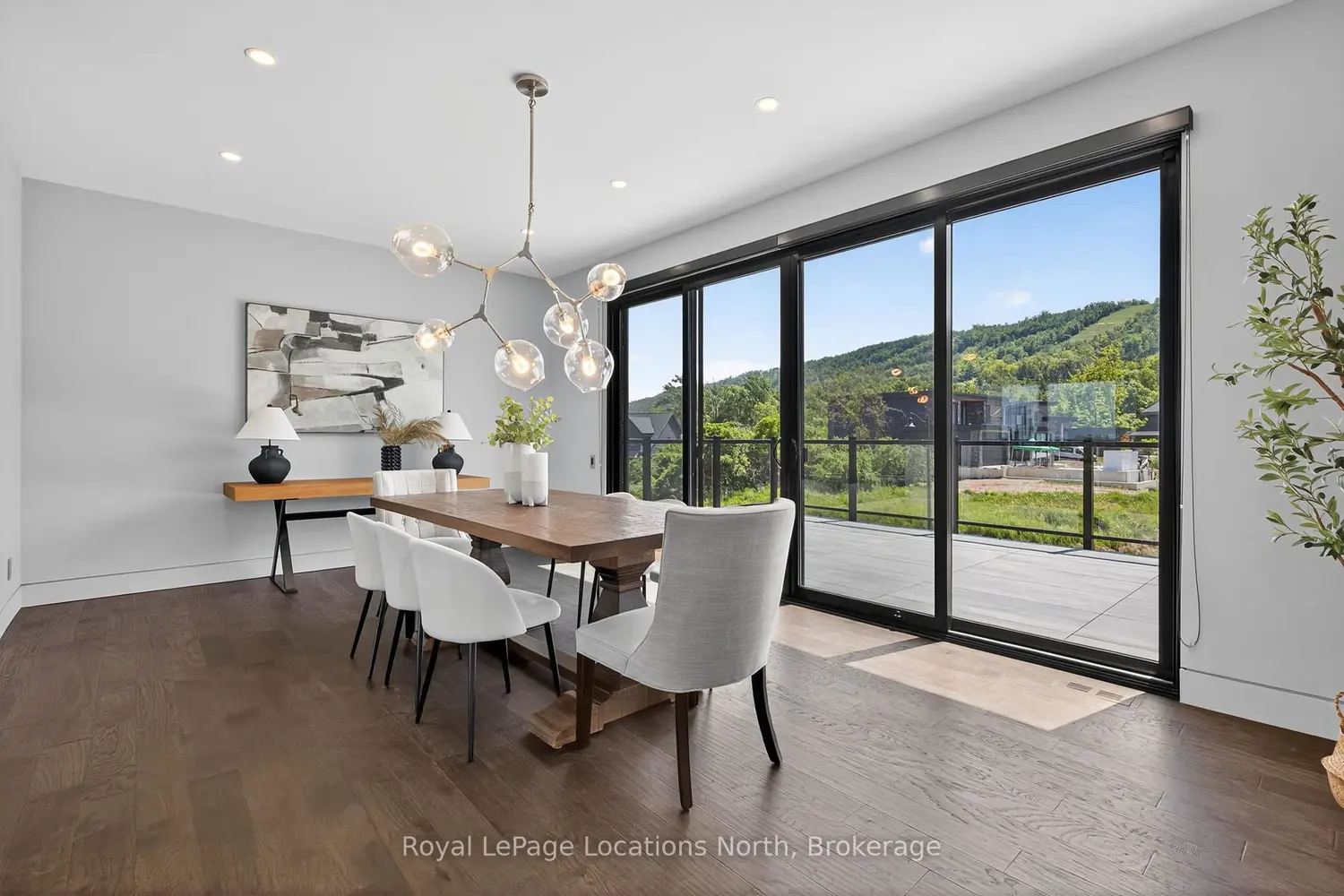 Additional image 7 of 116 Courchevel Crescent