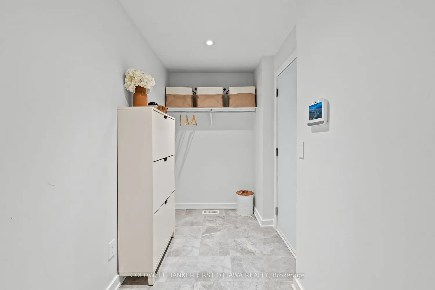250 Big Dipper Street photo 2