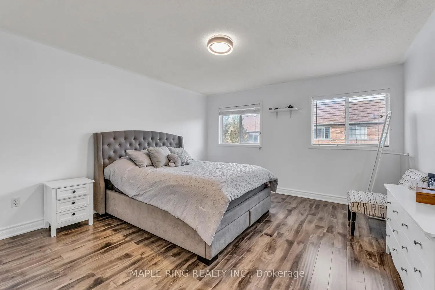 Additional image 6 of 36 Laurelhurst Crescent