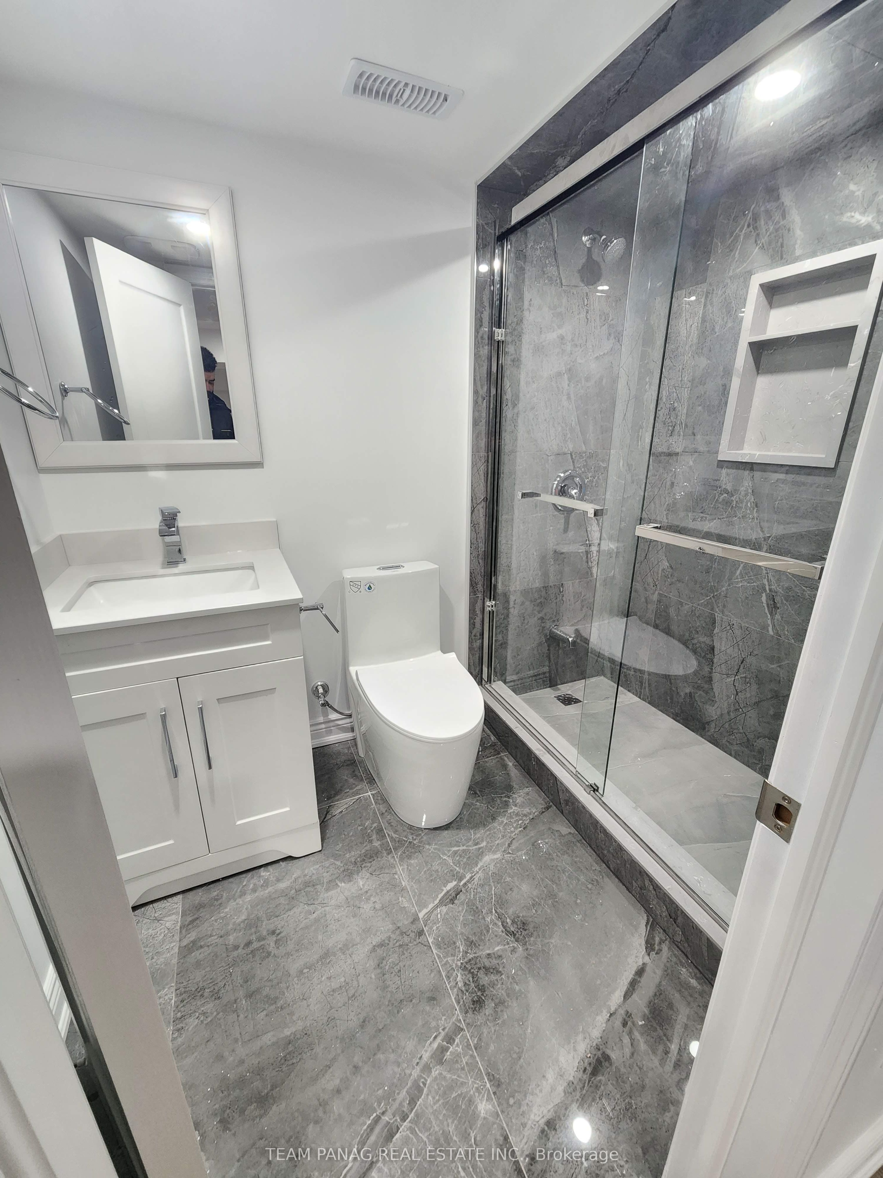 Additional image 2 of 11 Sugar Pearl Road, Brampton, ON, L6Z 0K5
