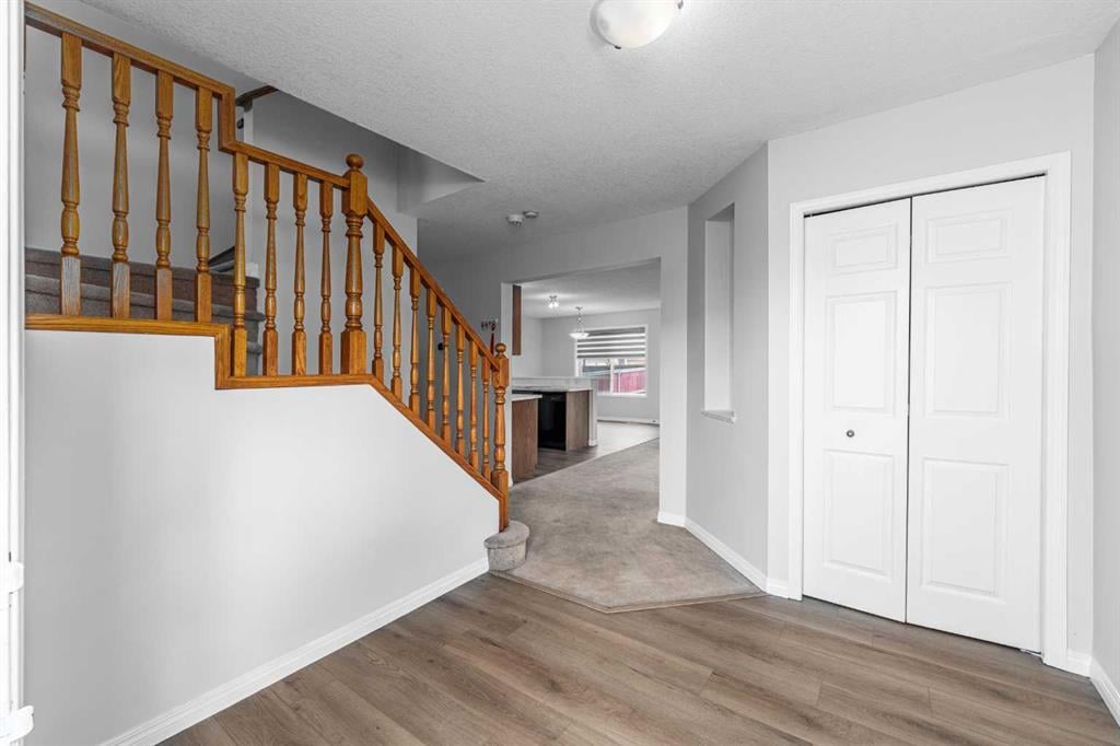 Additional image 6 of 286 Martha's Manor NE, Calgary, AB, T3J4Y6