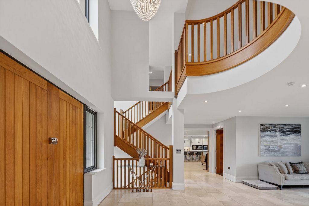 Additional image 17 of 6 bed detached house for saleSquirrels Chase, Prestbury, Macclesfield SK10