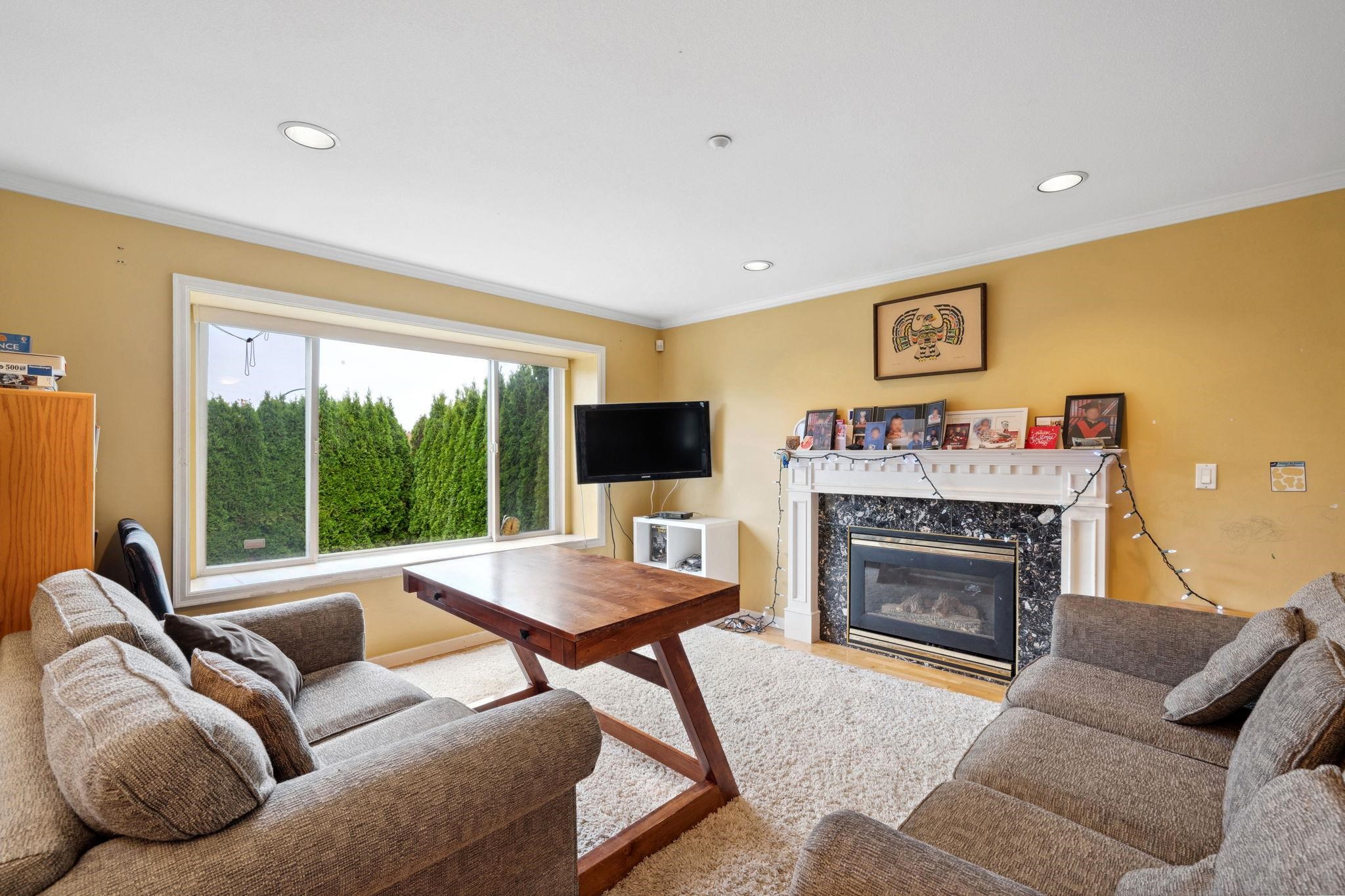 Additional image 3 of 3298 2nd Avenue E, Vancouver, BC, V5M 1G3