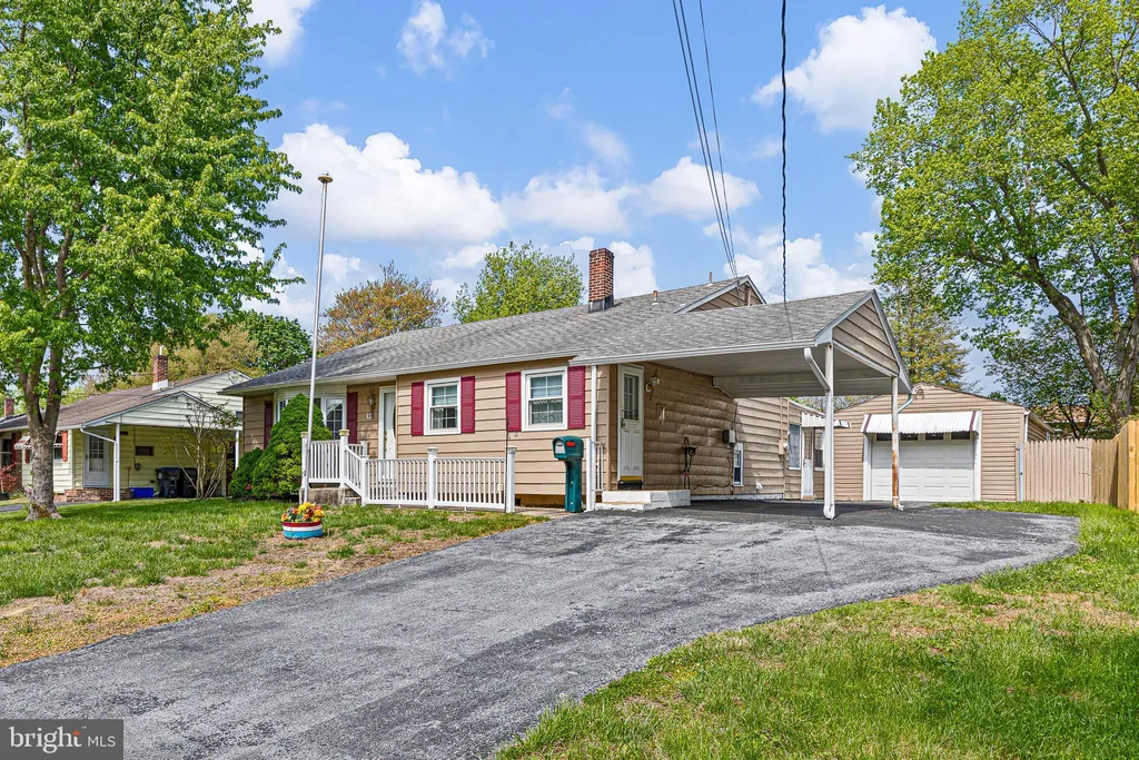 Additional image 2 of 12 Granville Lane, Newark, DE 19713