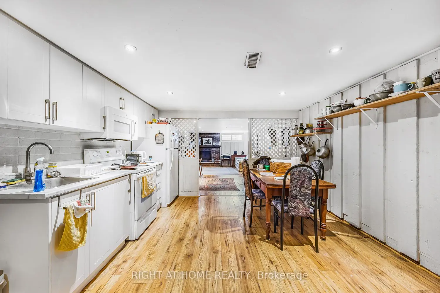 Additional image 12 of 25 Hiley Avenue