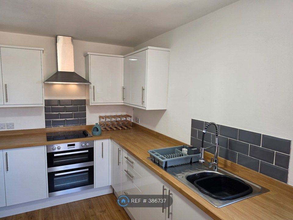 Additional image 4 of 2 bed flat to rentBeaufort Court, Clevedon BS21