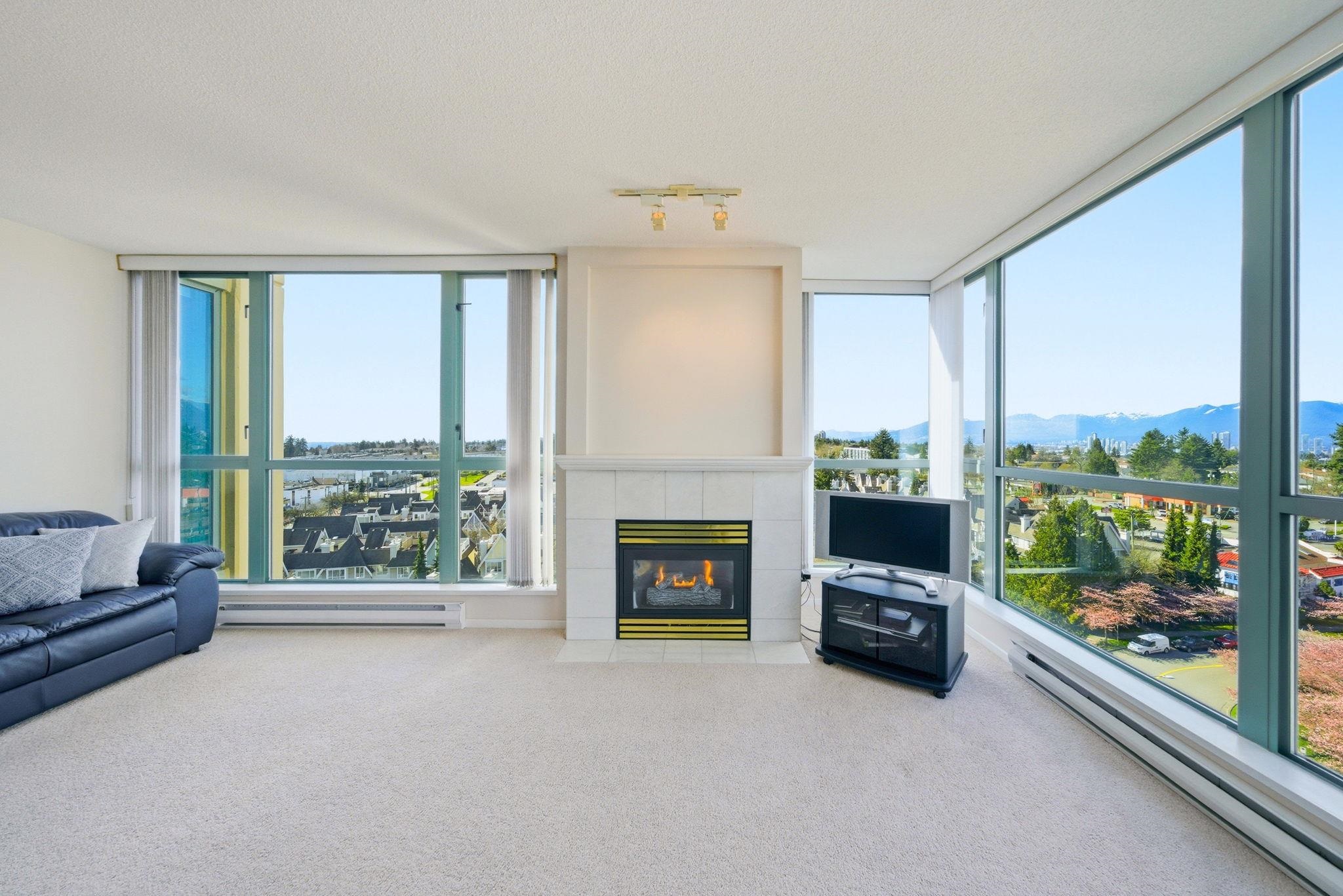 Additional image 4 of 1003-6622 Southoaks Crescent, Burnaby, BC, V5E 4K2