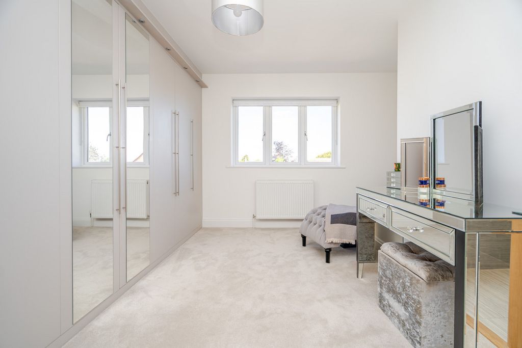 Additional image 31 of 6 bed detached house for saleOrchard Road, Pulloxhill, Bedford MK45
