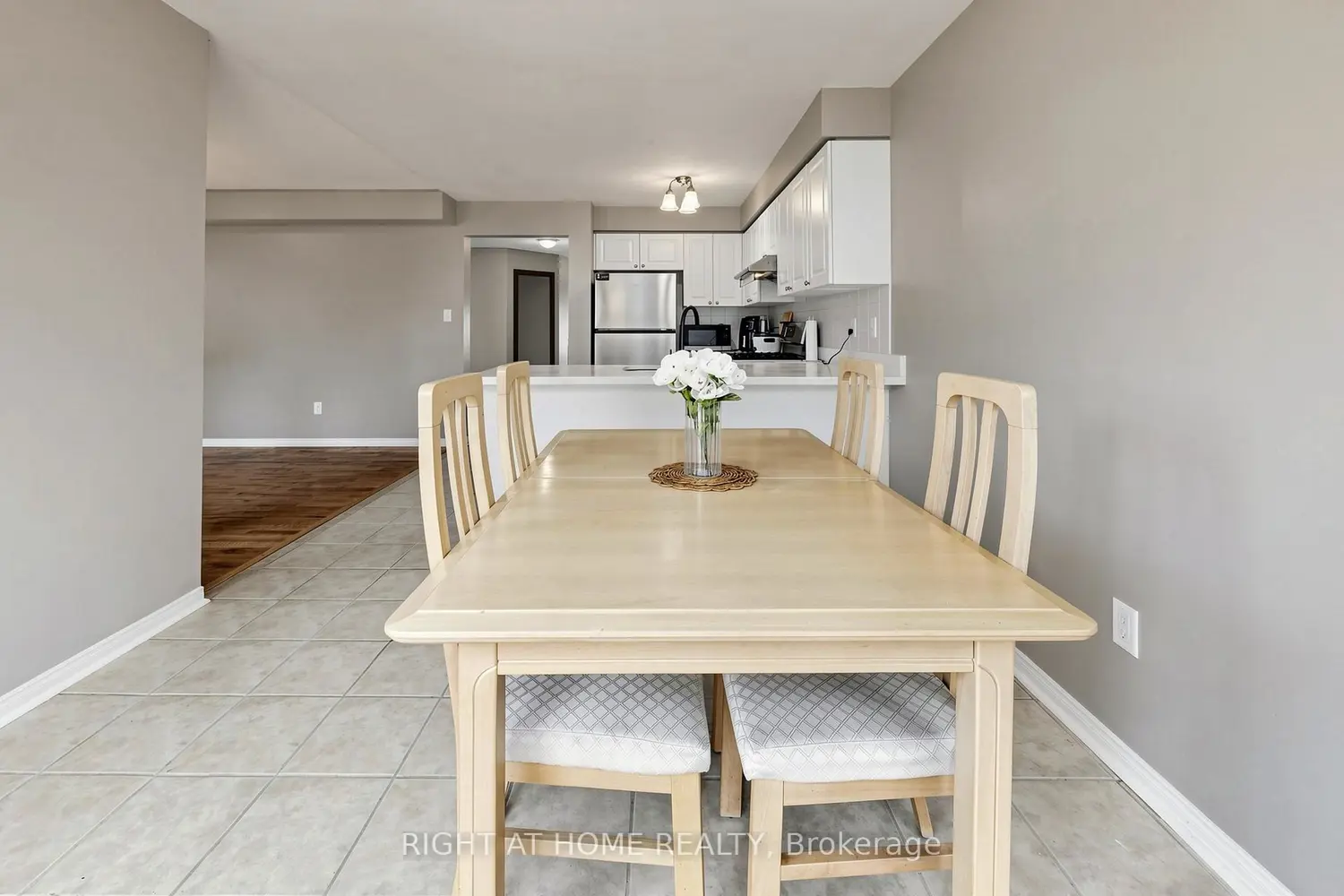 Additional image 18 of 648 Blackwood Boulevard