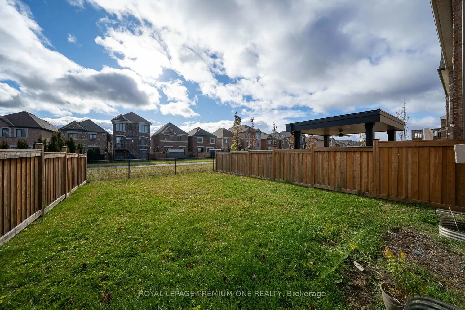 Additional image 19 of 53 Mcmichael Avenue
