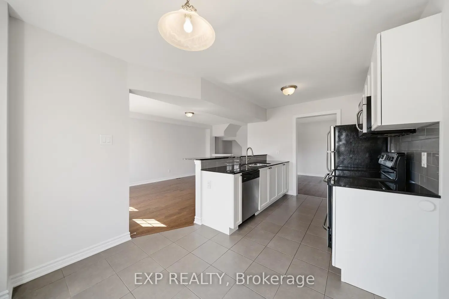 Additional image 11 of 429 Rosingdale Street
