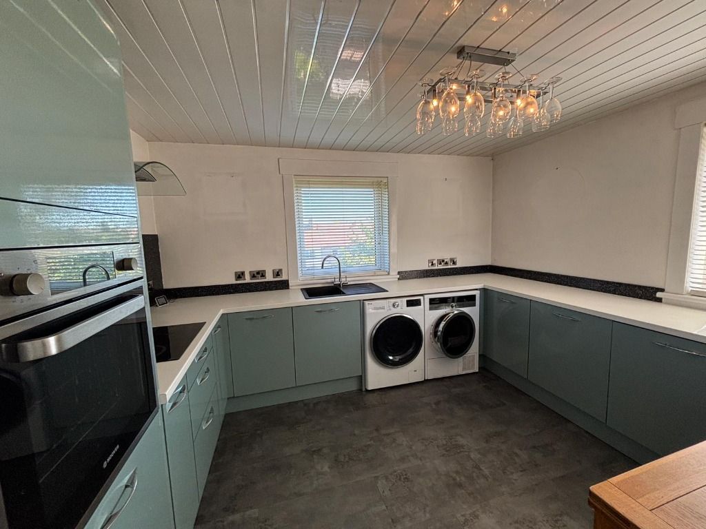 Additional image 2 of 3 bed flat to rentBuchan Road, Troon, South Ayrshire KA10