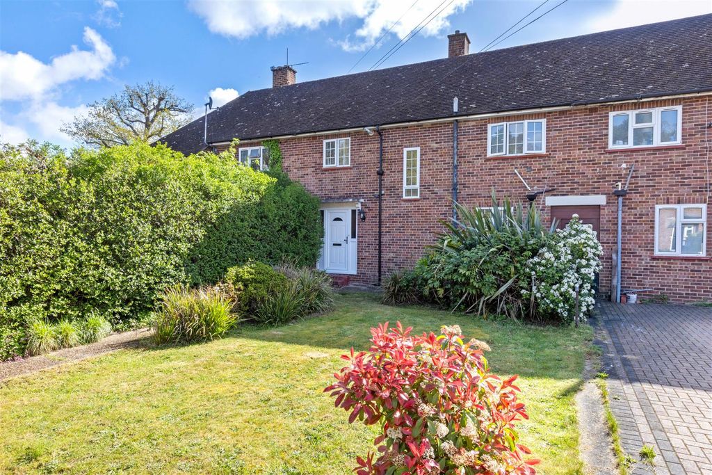3 bed terraced house for saleCarroll Crescent, Ascot SL5