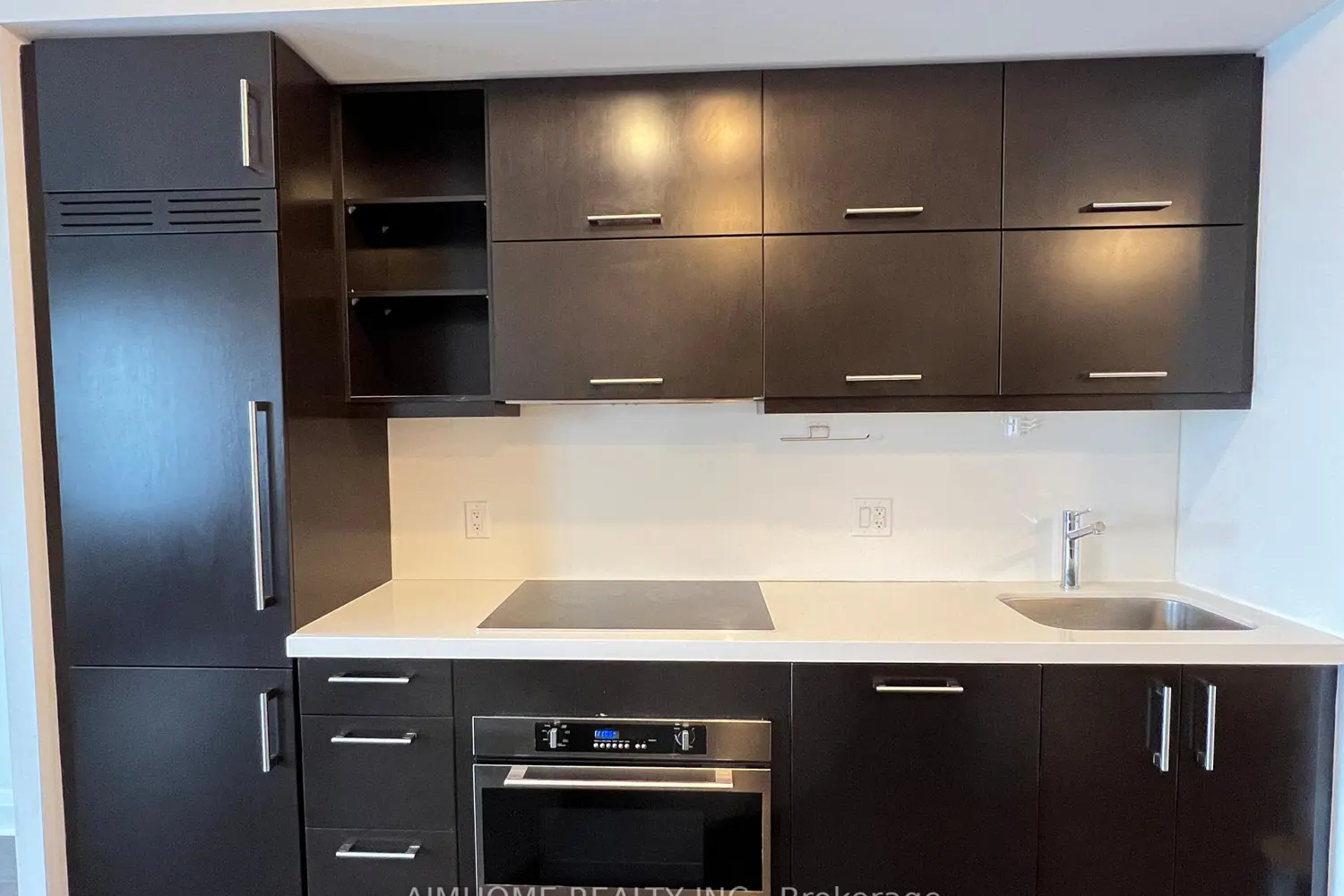 Additional image 6 of 1080 Bay Street 1506