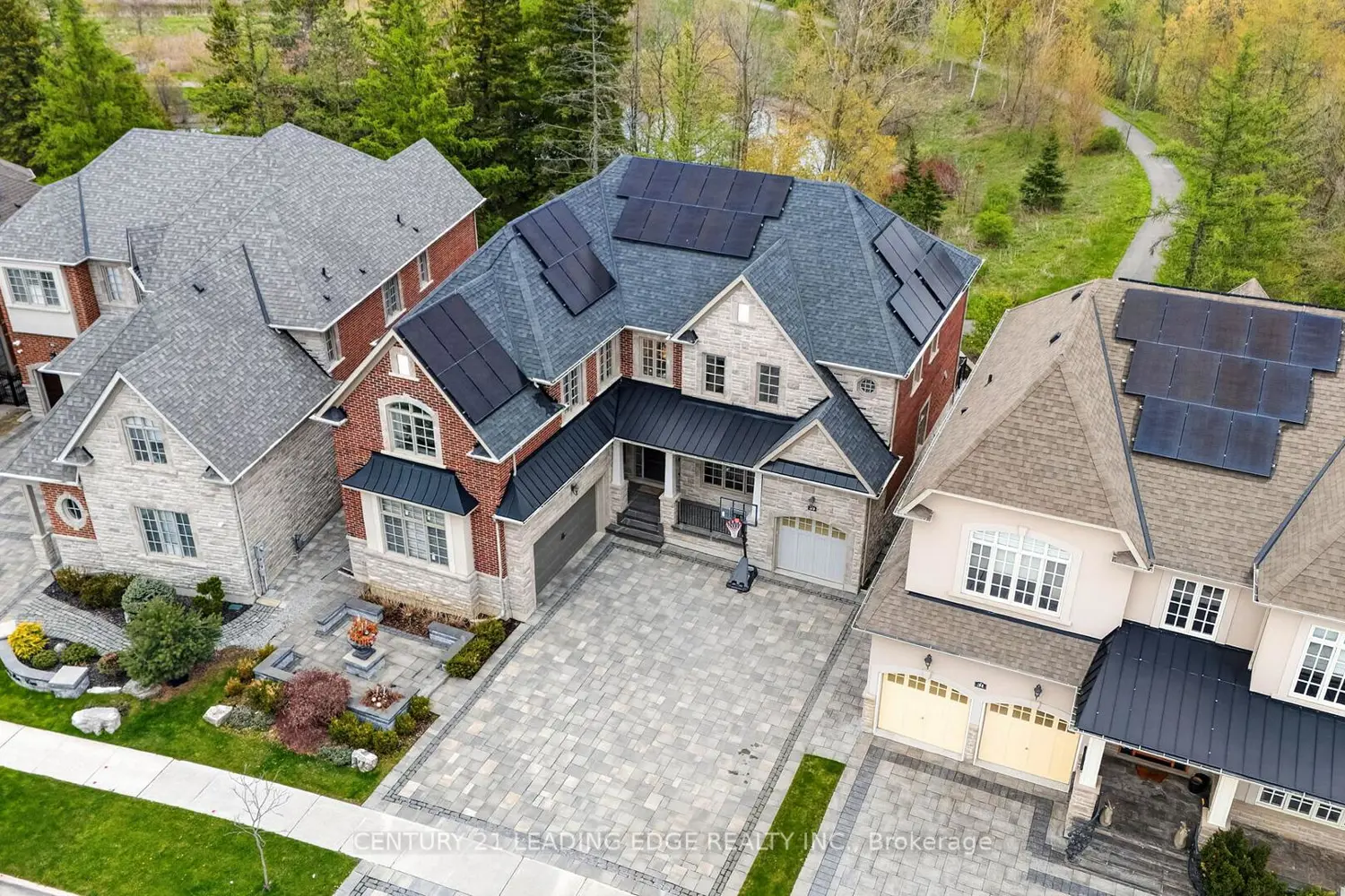 33 Stollery Pond Crescent