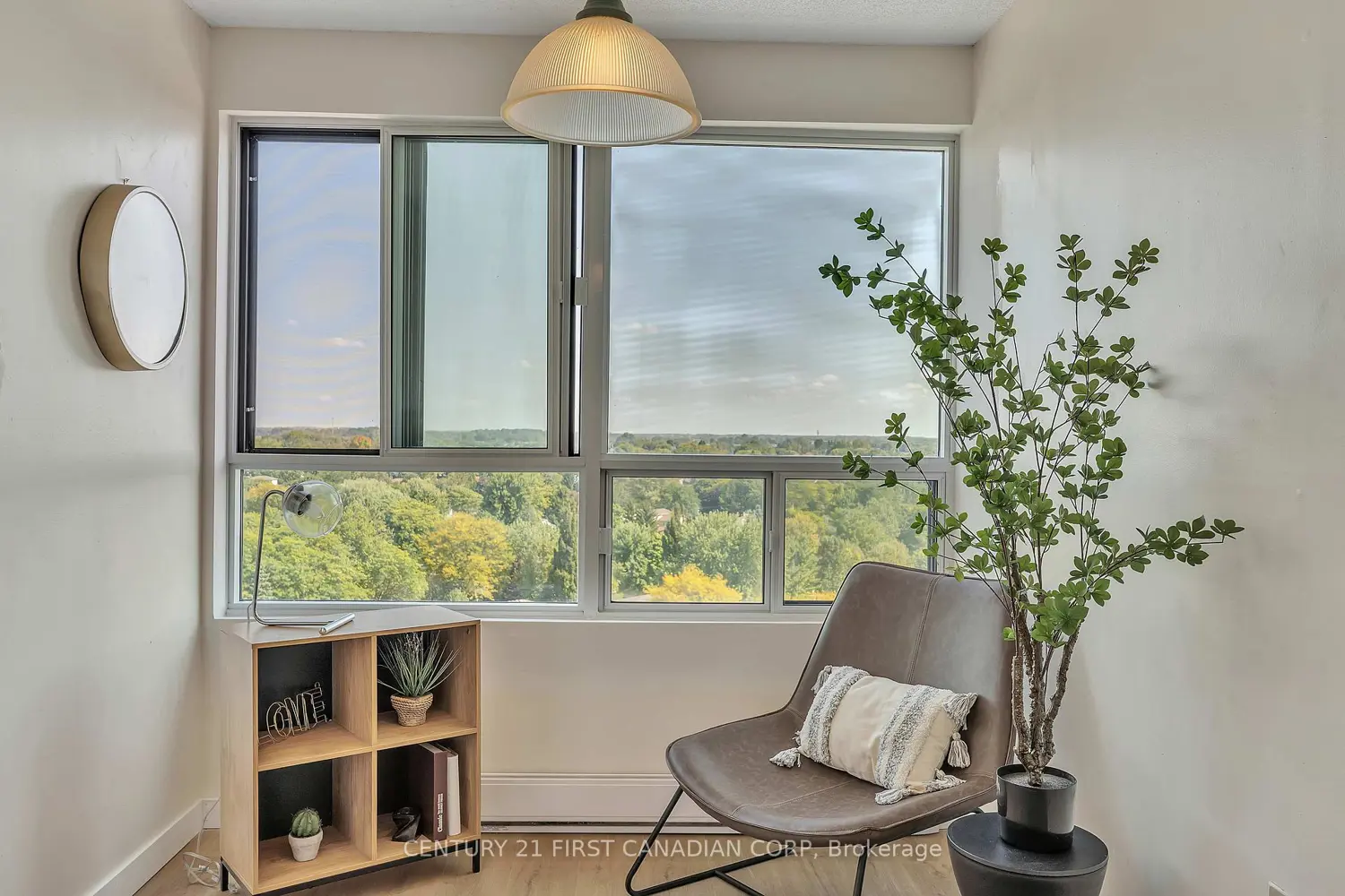 Additional image 9 of 600 Grenfell Drive 1010