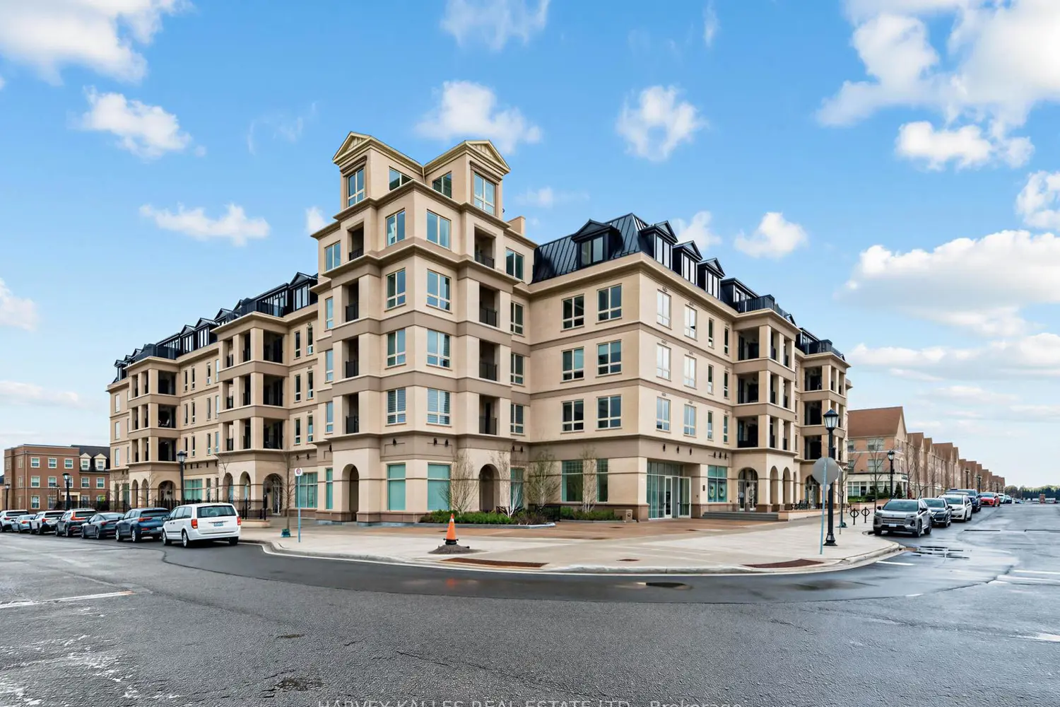 101 Cathedral High Street 329