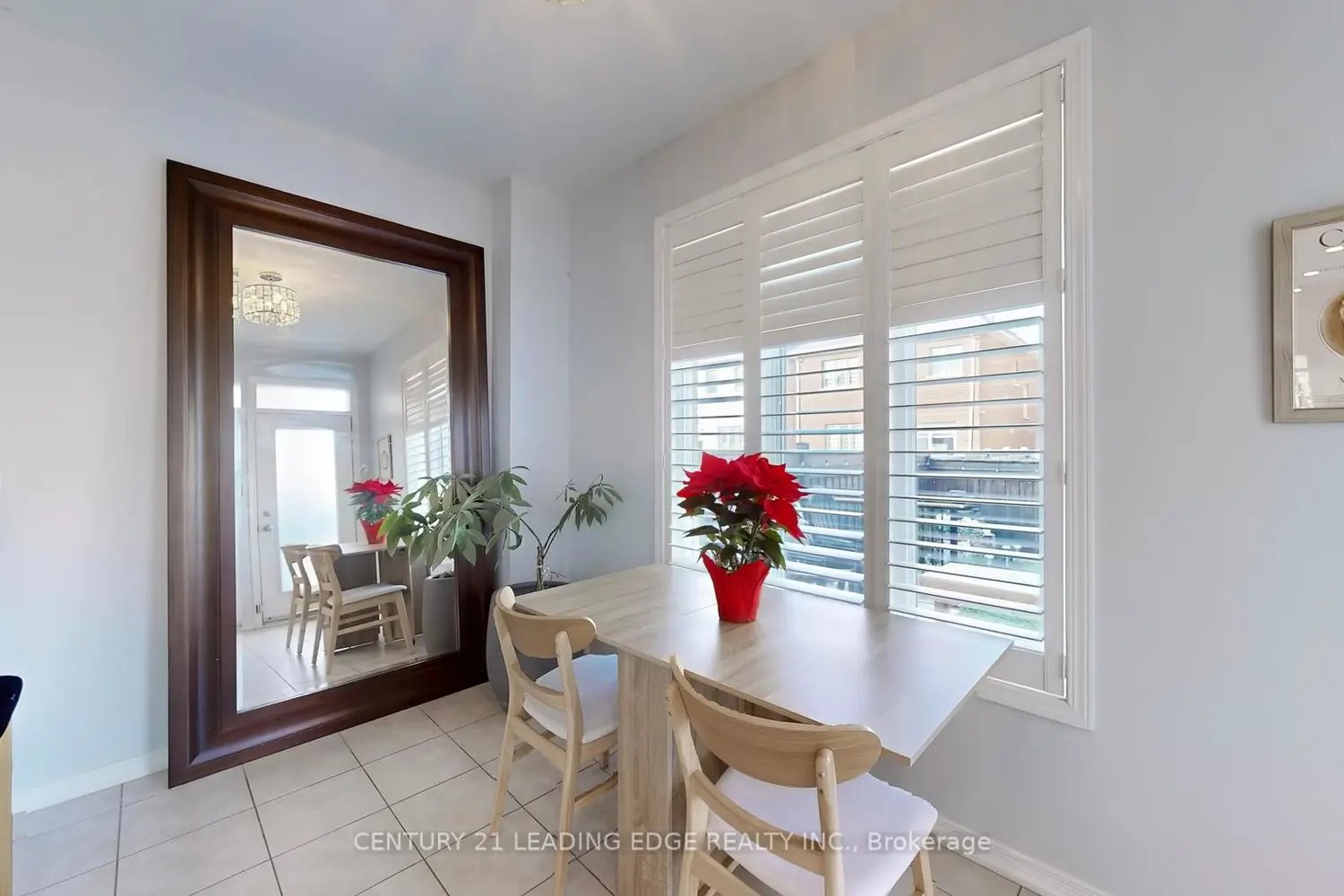 Additional image 6 of 1574 Edgecroft Drive