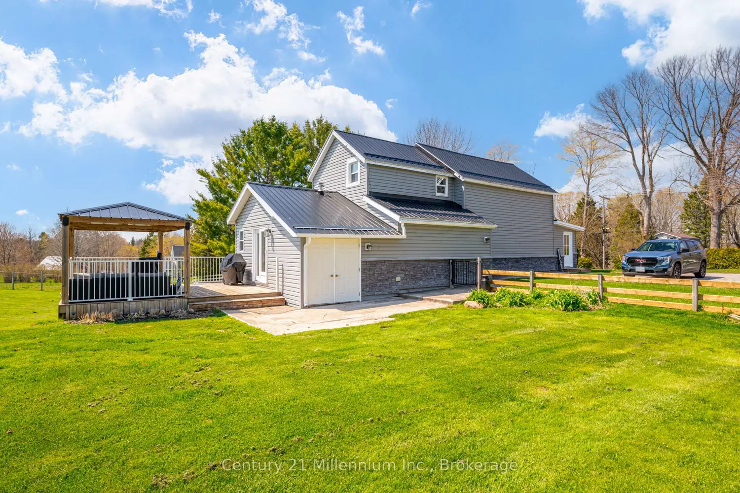 Additional image 5 of 441090 Elm Street
