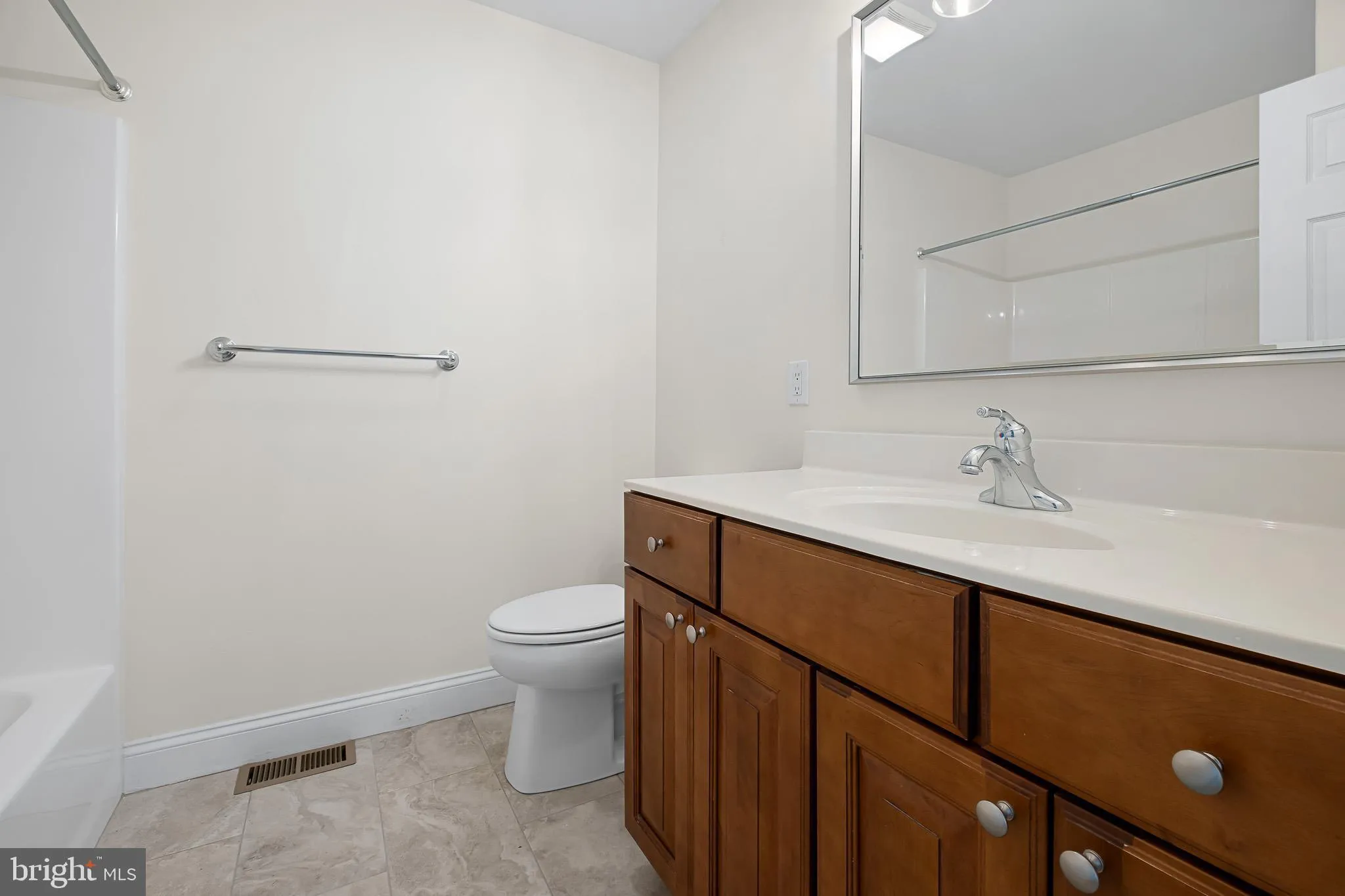 Additional image 51 of 104 Sutton Way, Newark, DE 19711