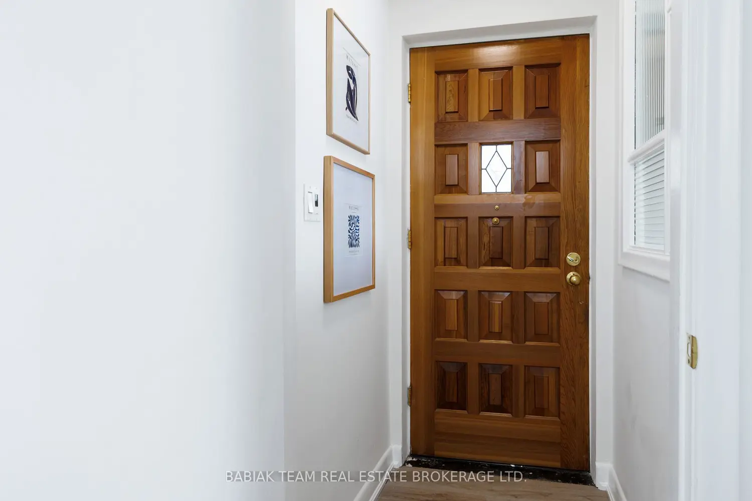 9 Camborne Avenue photo 3