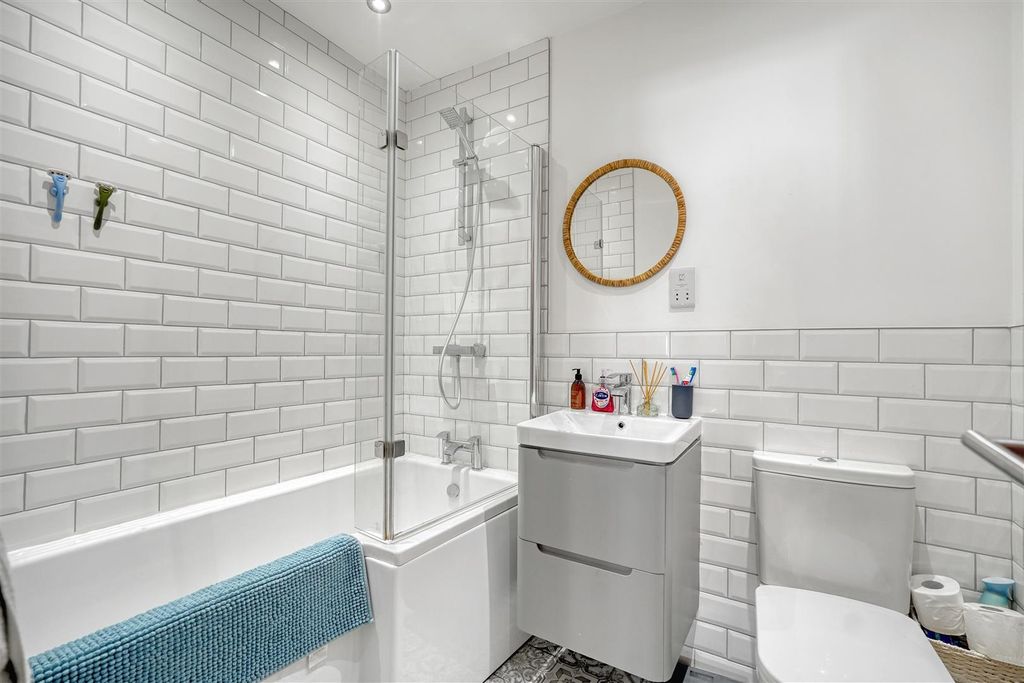 Additional image 11 of 1 bed flat for saleLears Residence, 4-6 Horsemarket, Darlington DL1