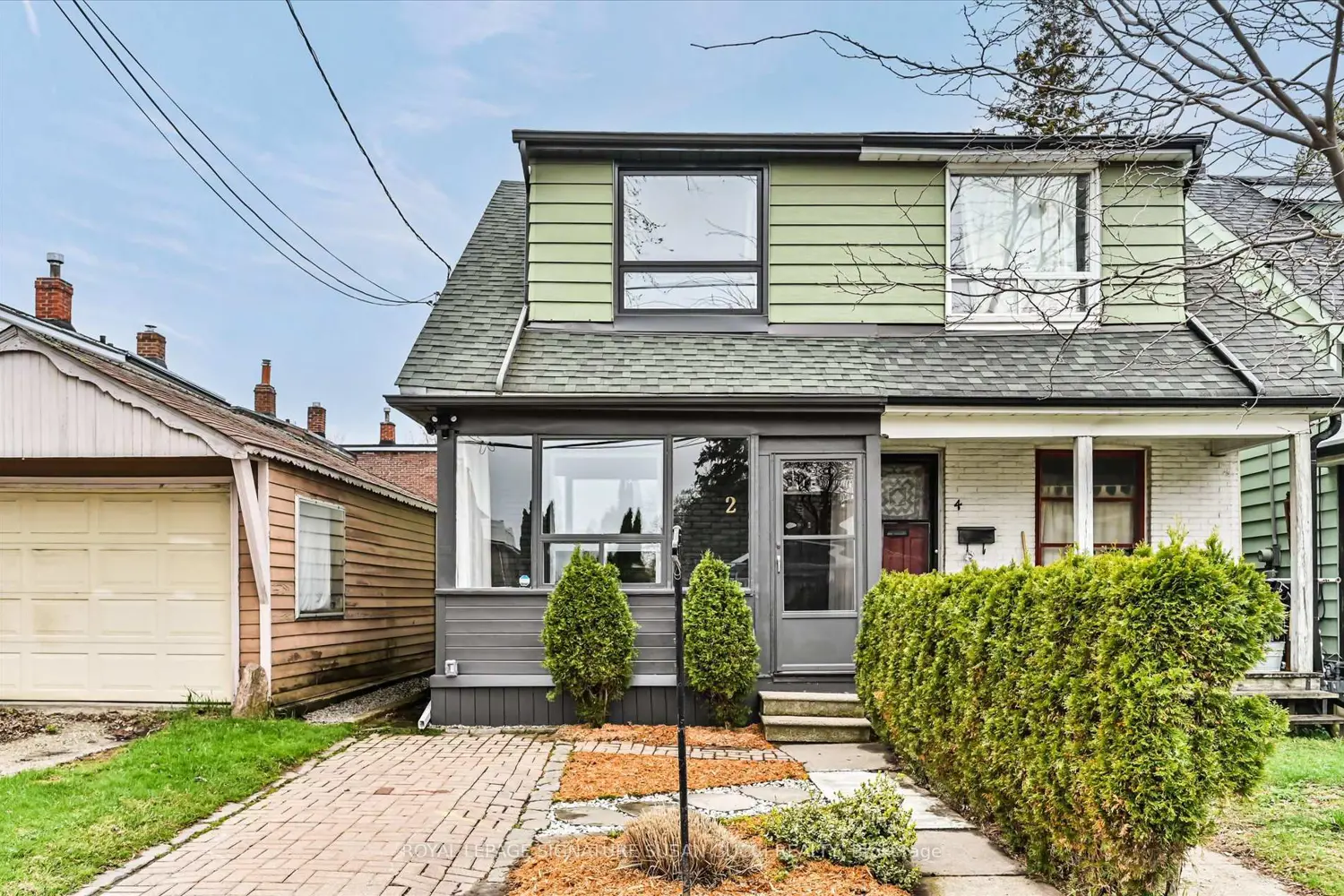 2 Newman Avenue