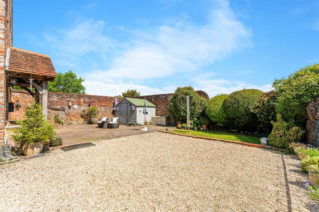 Additional image 26 of 4 bed detached house to rentStock Lane, Landford, Salisbury SP5