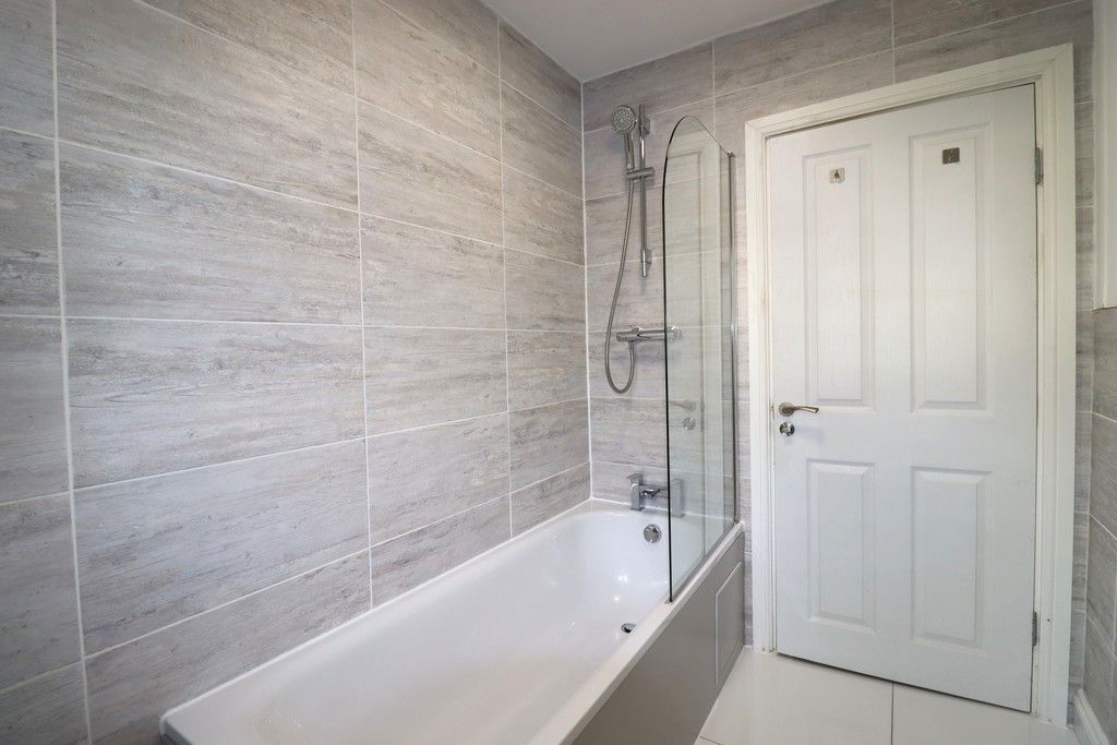 Additional image 11 of 2 bed maisonette to rentMid Street, Bathgate EH48