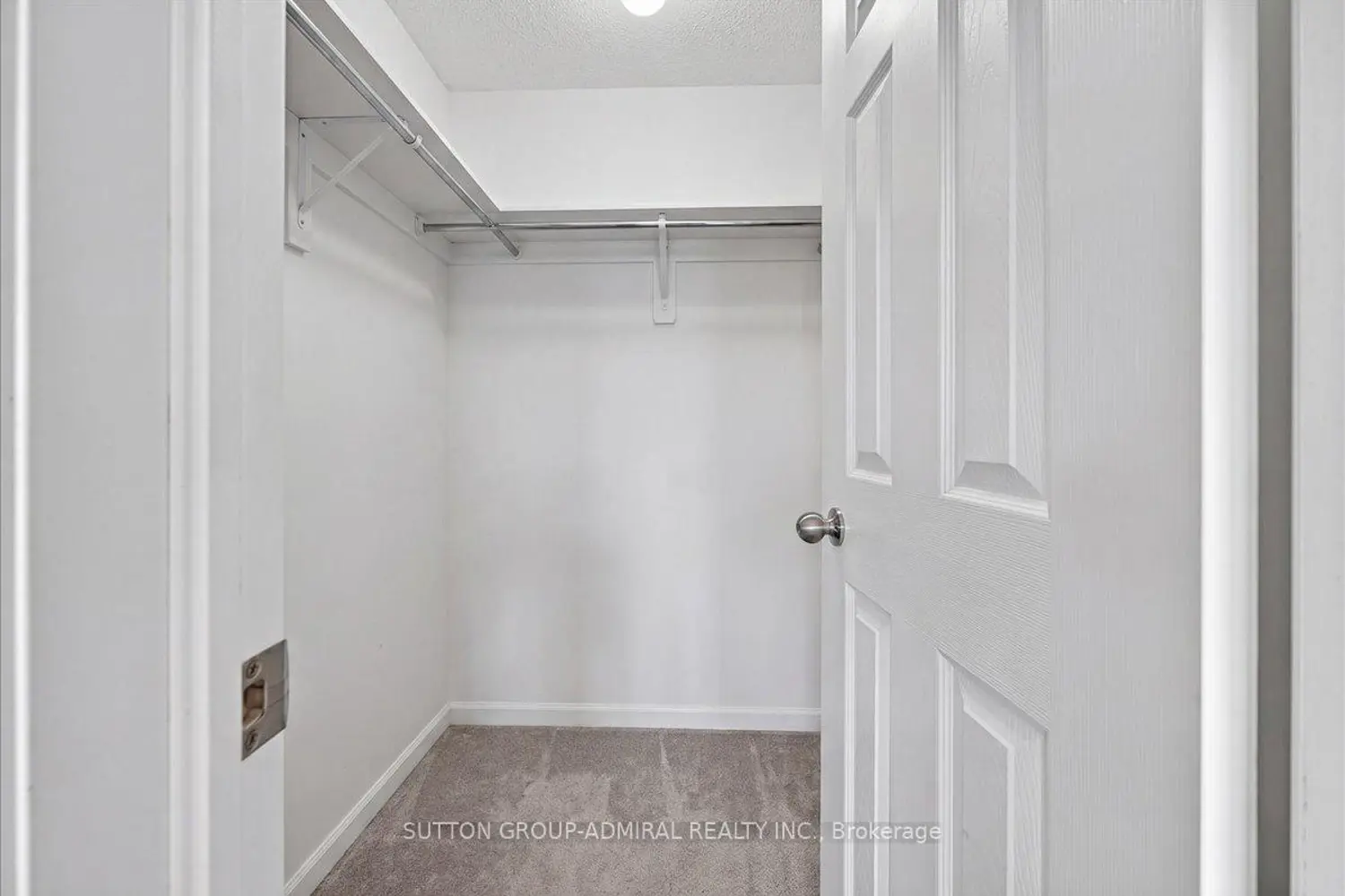 Additional image 6 of 6 White Crescent