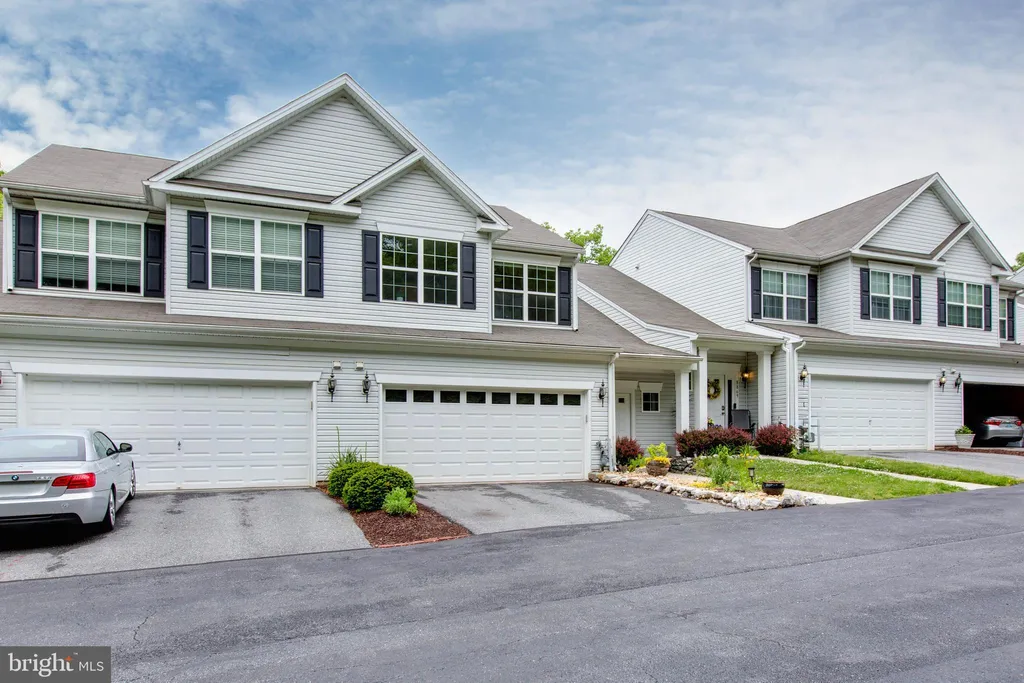 Additional image 3 of 8867 Hub Garth Unit 18, Jessup, MD 20794